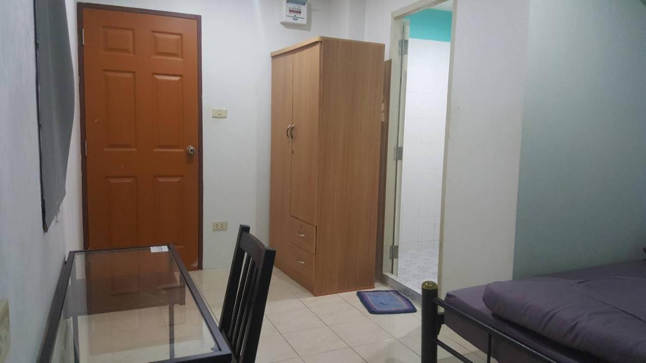 Js Mansion Hotell Bangkok Eksteriør bilde
