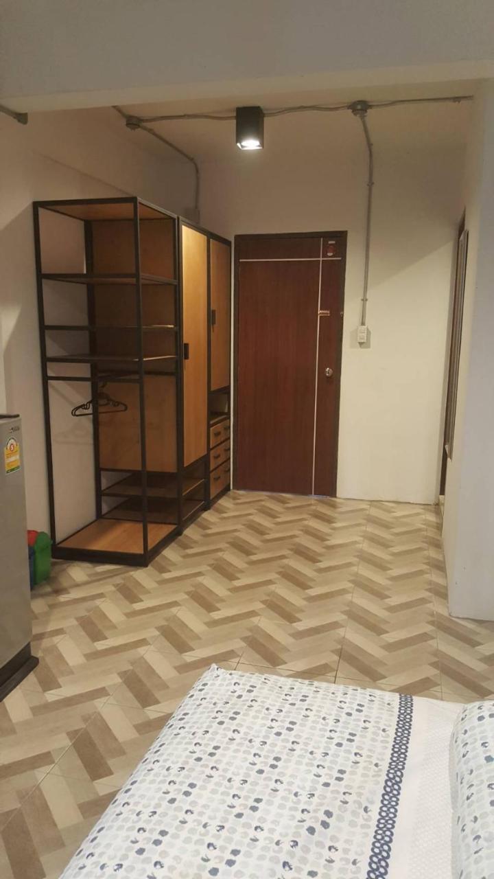 Js Mansion Hotell Bangkok Eksteriør bilde