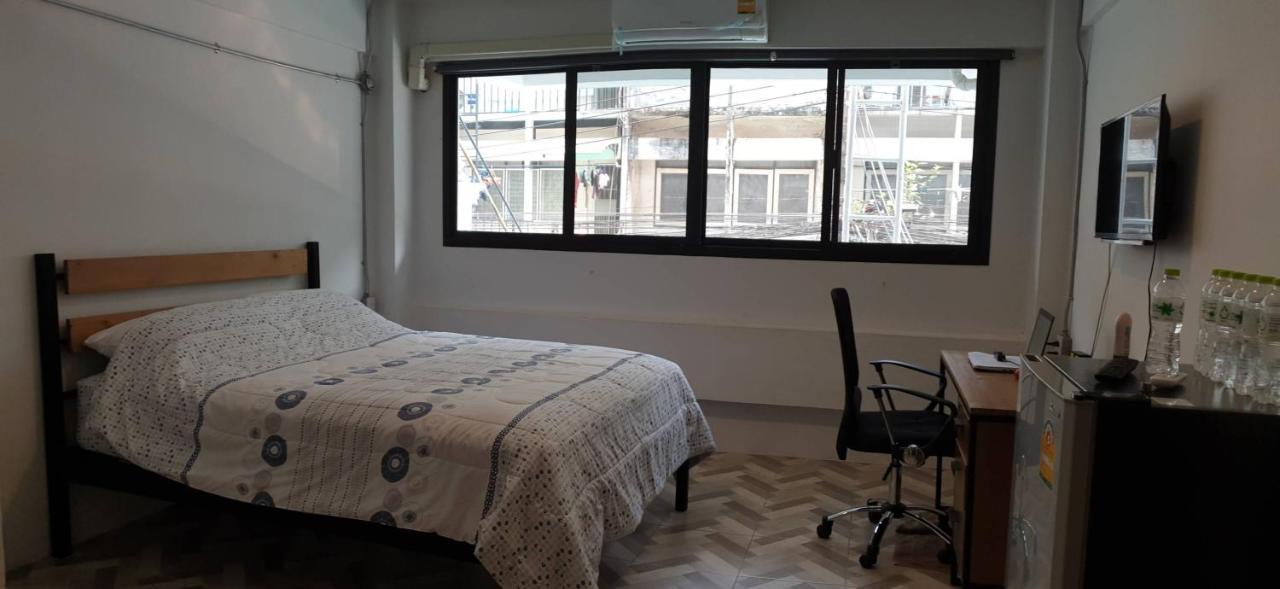 Js Mansion Hotell Bangkok Eksteriør bilde