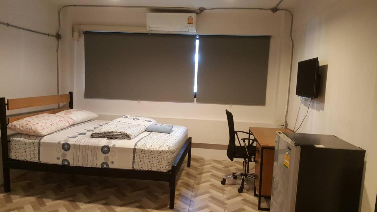 Js Mansion Hotell Bangkok Eksteriør bilde